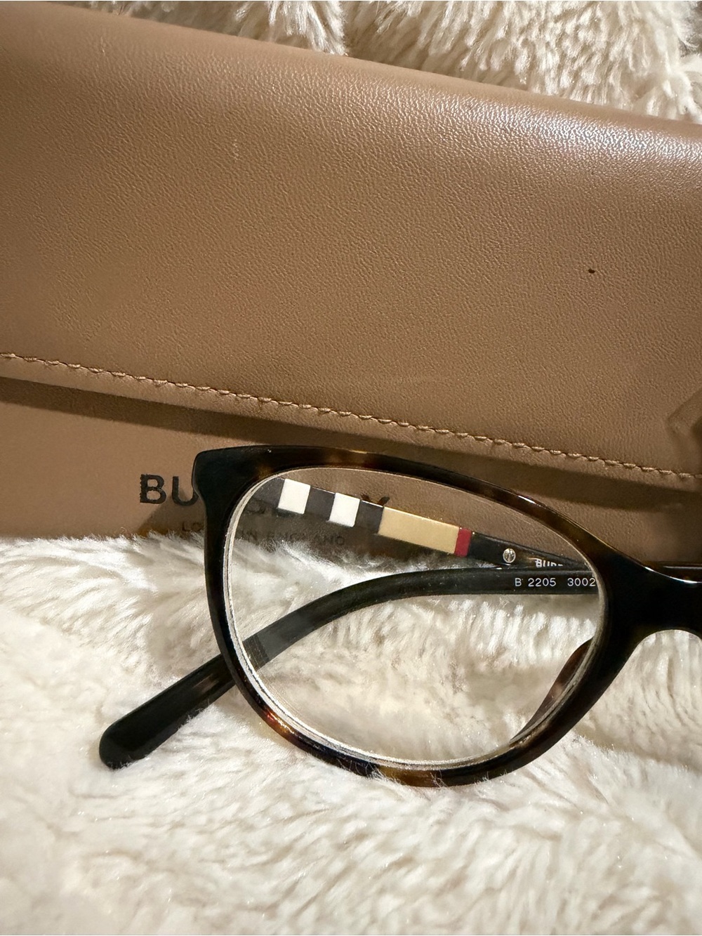 Burberry Eyewear Glasses Frames with Case! Cloth included! - Picture 5 of 11